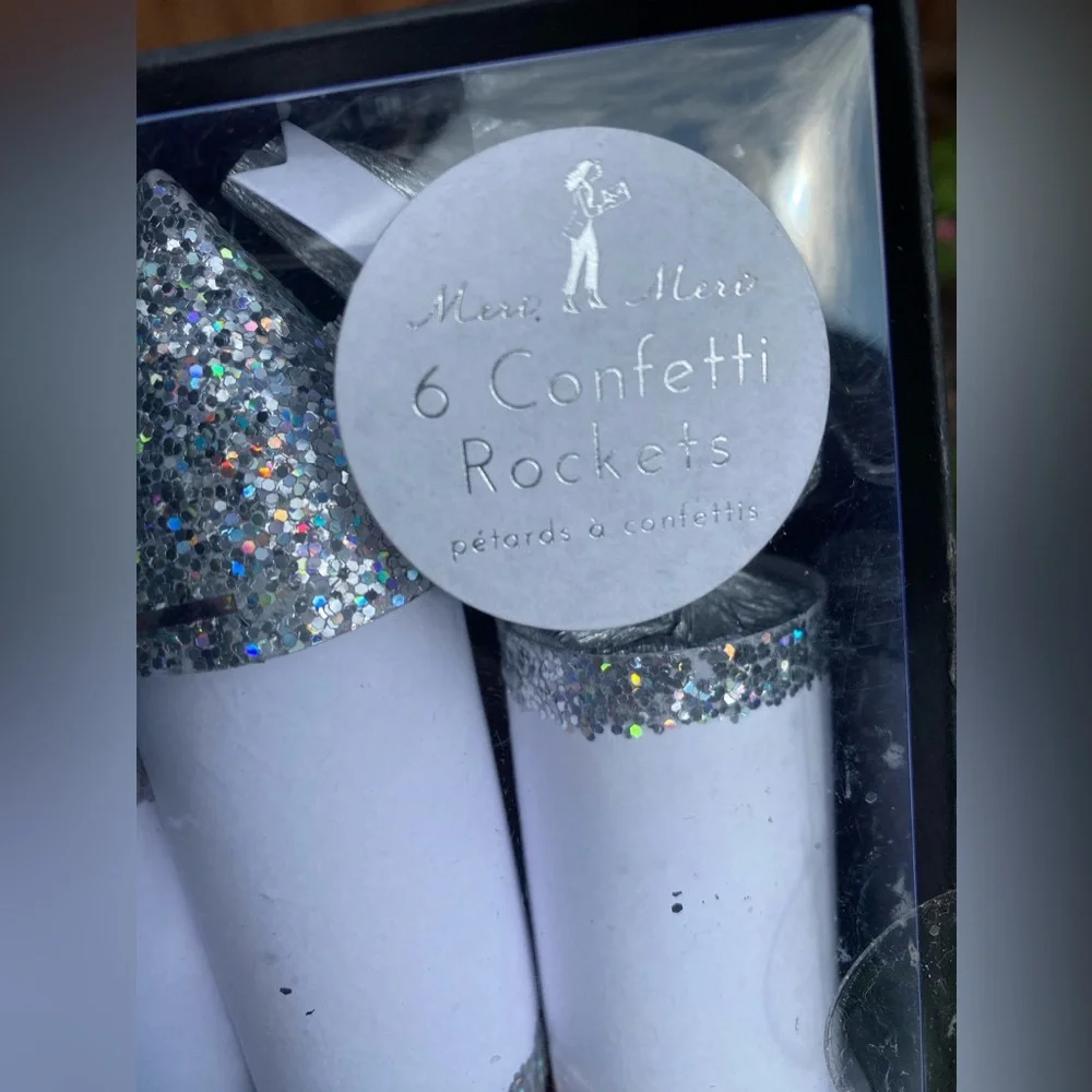 Confetti Rockets: 6 Rockets contain confetti, a hat, a fortune & a moustache